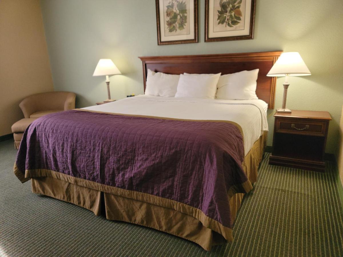 Bay Mountain Smoky Mountains Hotel Cherokee